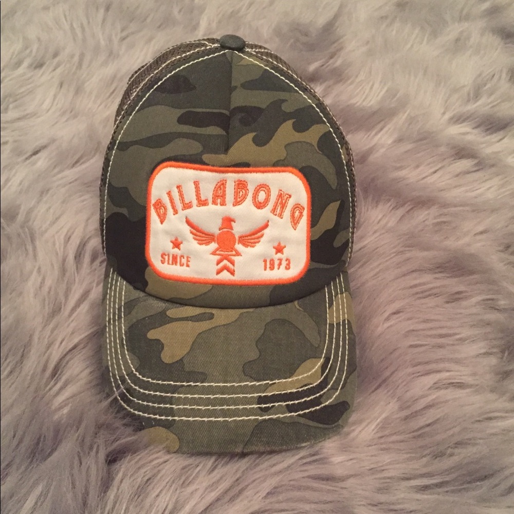 Camo Billabong hat